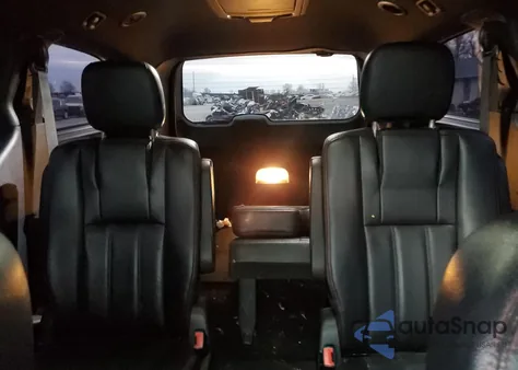 2016 Dodge Grand Caravan R/T from USA, damaged, VIN 2C4RDGEG3GR371471